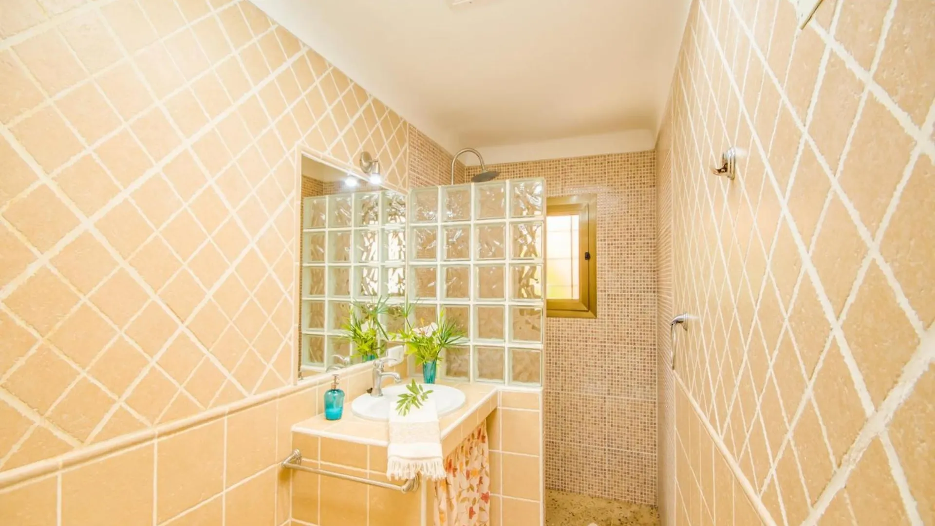 Charming Country House In Alcudia 0*, 알쿠디아