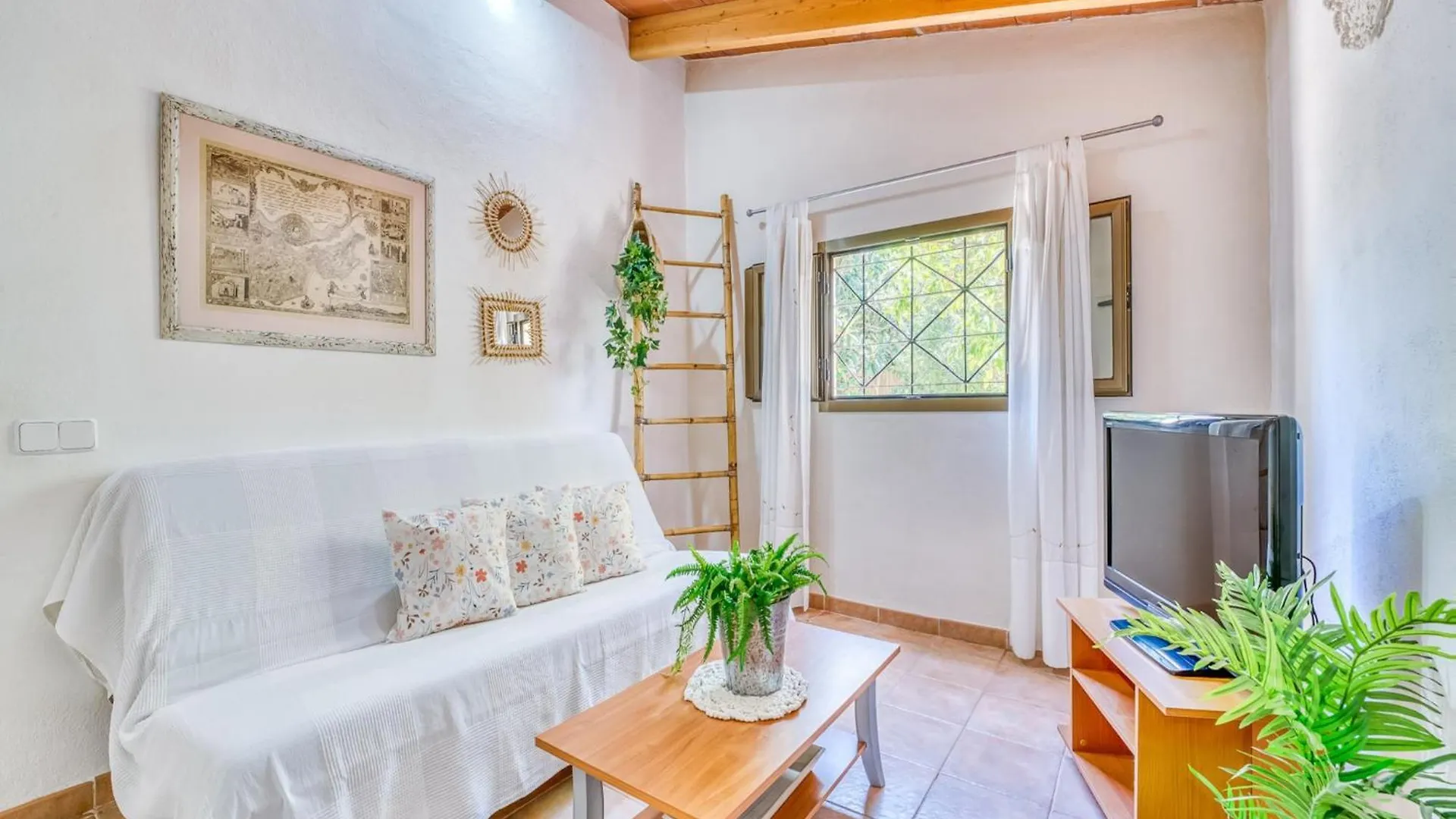 Charming Country House In Alcudia İspanya